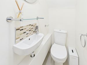 CLOAKROOM- click for photo gallery